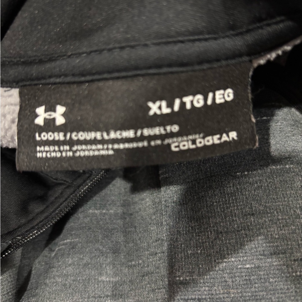 Under Armour Dark Gray Pullover - image 5